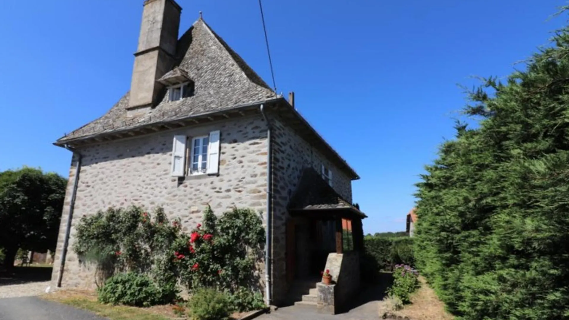 Holiday home Maison De Campagne Avec Jardin, 6 Pers, Proche Aurillac, Nature Et Randonnees, Animaux Acceptes - Fr-1-742-18 Roannes-Saint-Mary