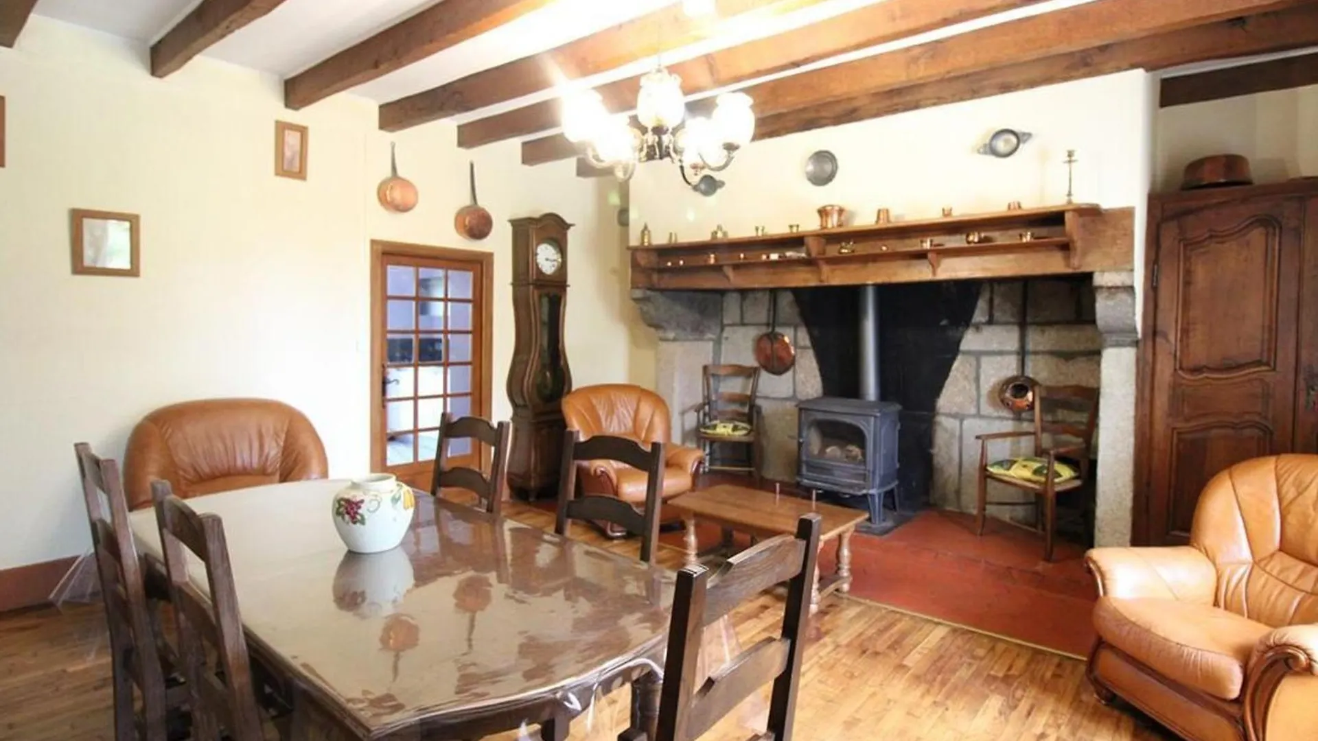 Maison De Campagne Avec Jardin, 6 Pers, Proche Aurillac, Nature Et Randonnees, Animaux Acceptes - Fr-1-742-18 Roannes-Saint-Mary Holiday home